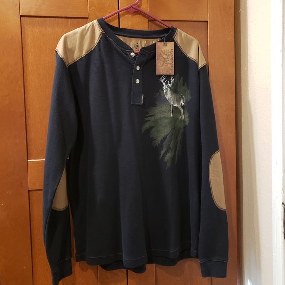 Legendary Whitetails Other - NWT legendary long sleeve